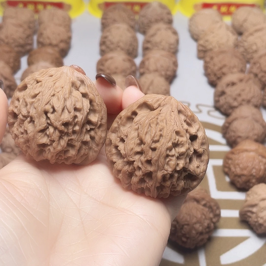 文玩核桃吊坠南疆石