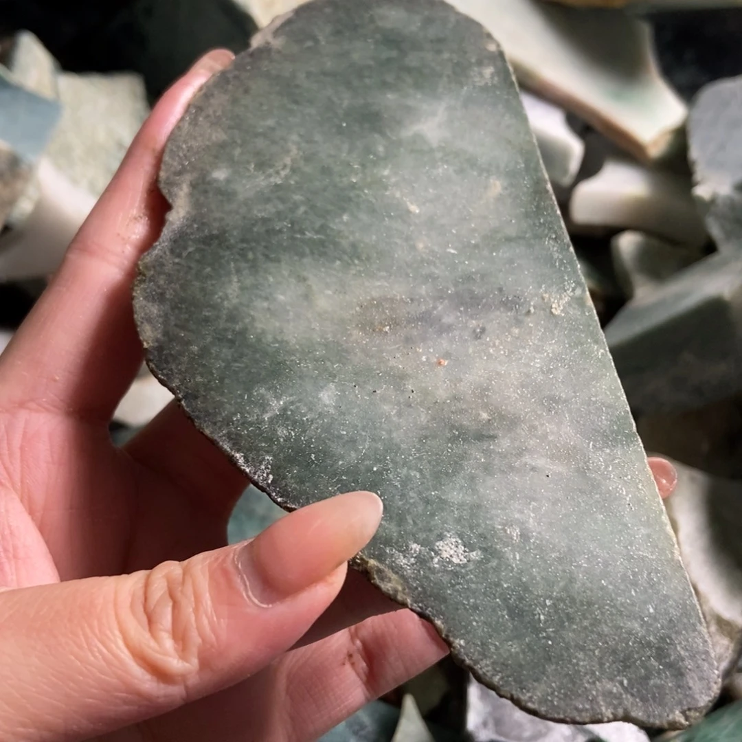 翡翠未镶嵌挂件天然翡翠