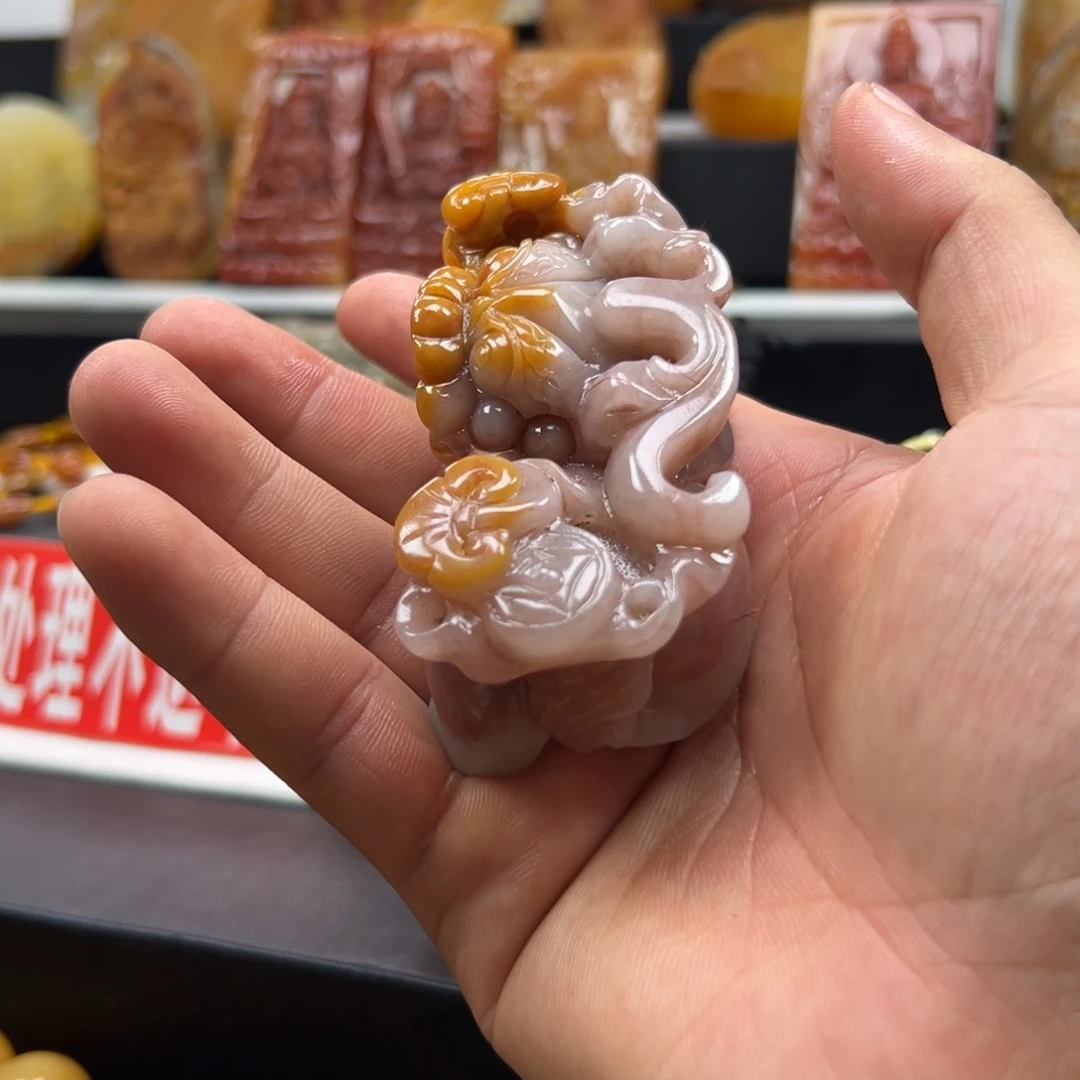 石英质玉（黄龙玉）未镶嵌黄龙玉
