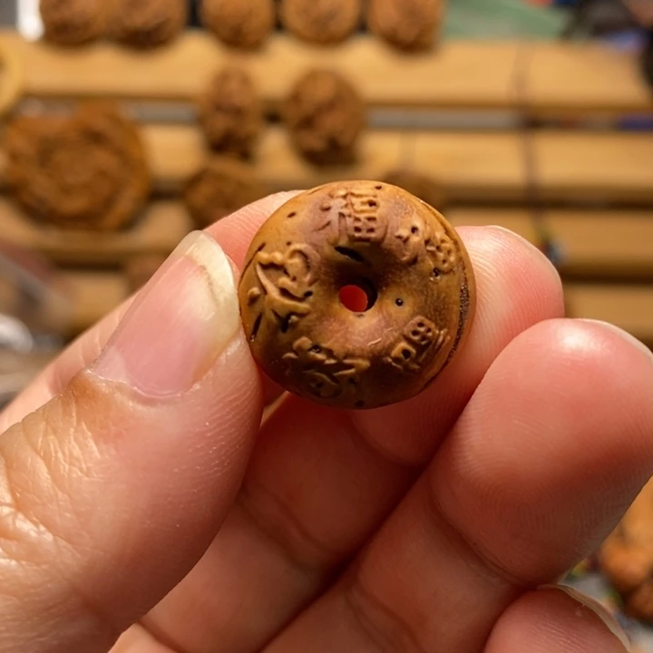 桃核雕刻平安扣单颗