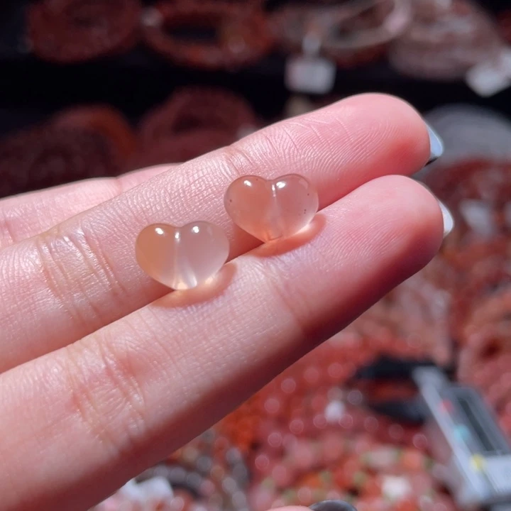 南红玛瑙未镶嵌屁桃1396