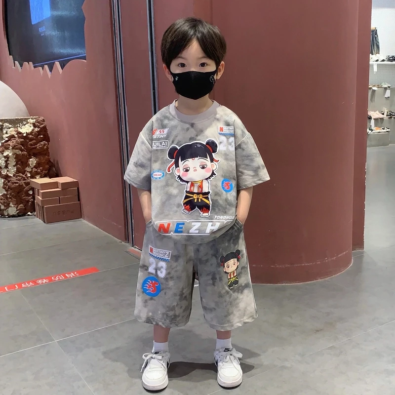 哪咤儿童服装男童夏套装2025新款帅气时髦衣服小男孩酷帅运动夏装