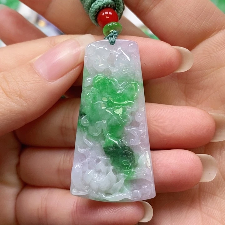 翡翠未镶嵌颈饰吊坠