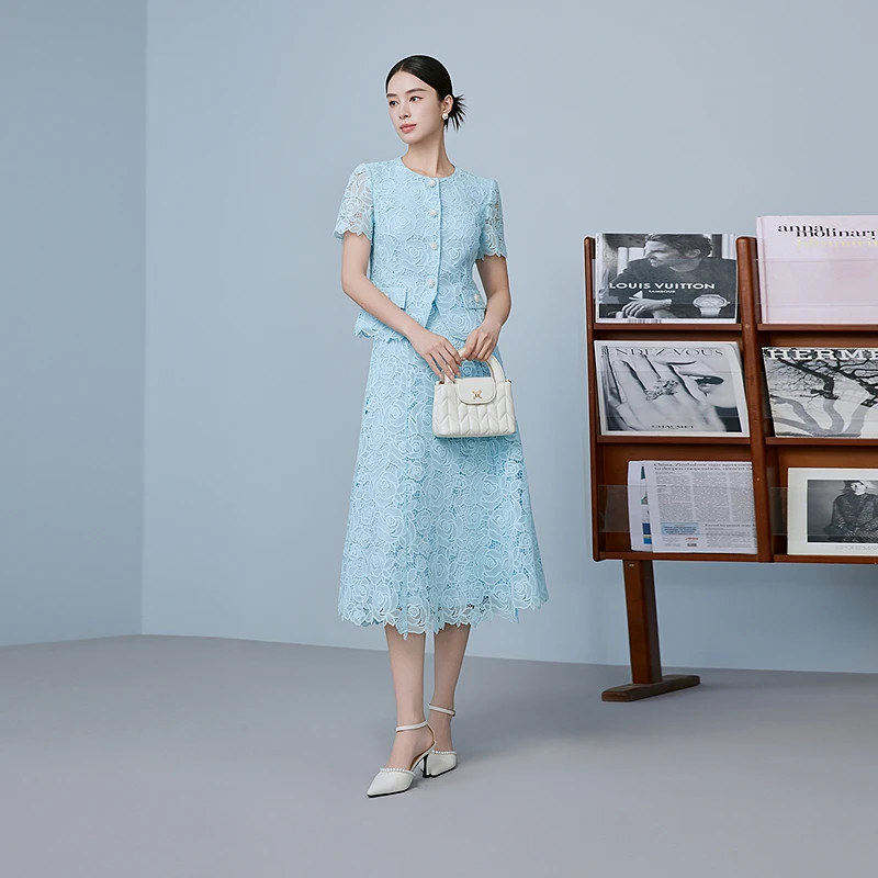 【晨粉专享价】浪漫设计感雕花2025年新A字伞摆裙-MOGB02WSK002U41