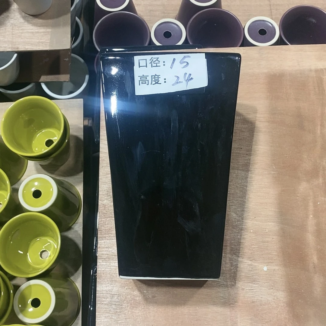 【闪购商品】微瑕花盆-029-1个方黑