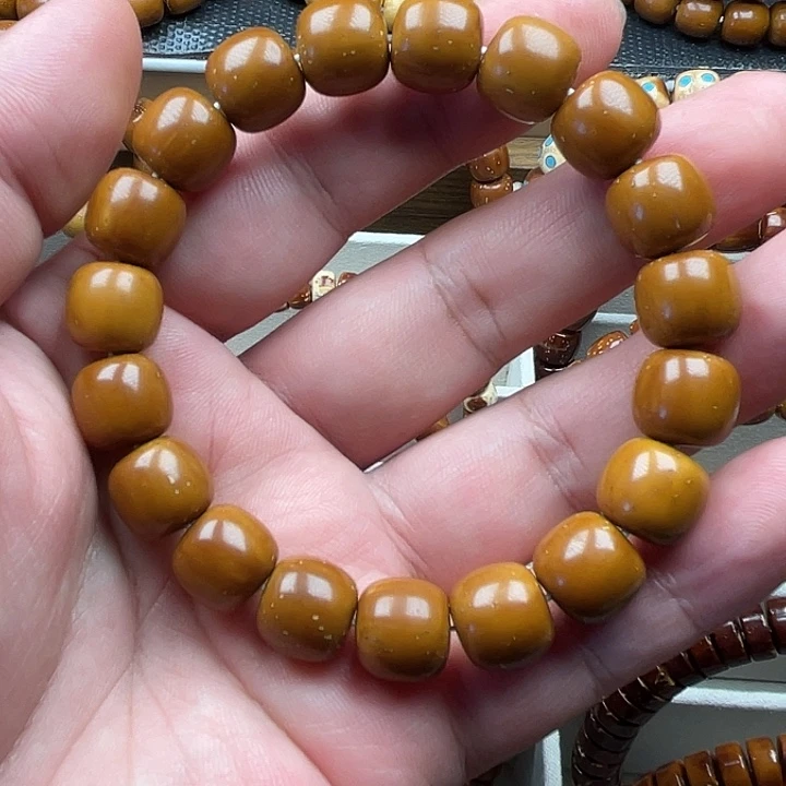 仔****手串紫金鼠紫金鼠实心黄金甲老型手串