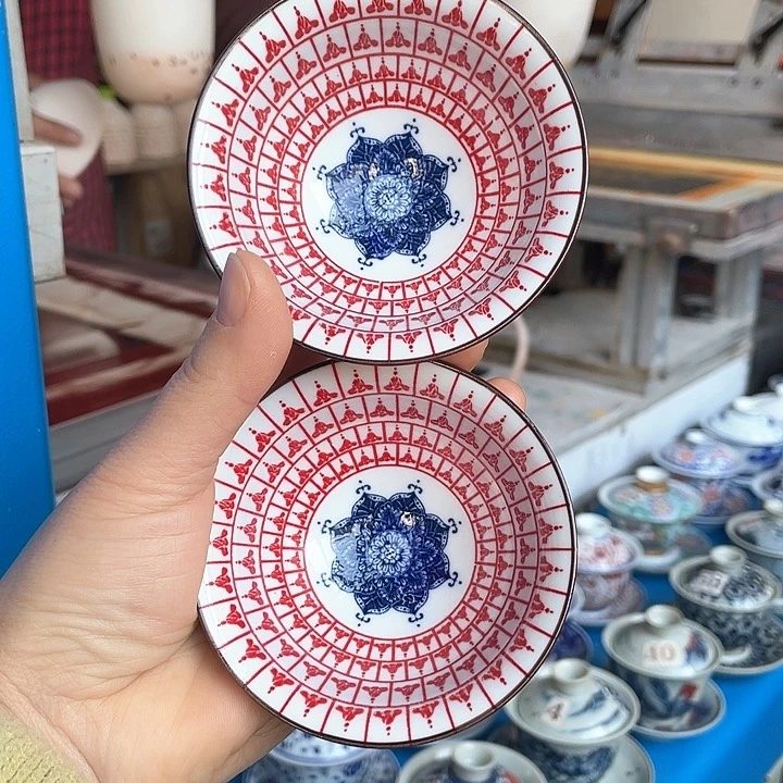 青花釉下彩杯子2个