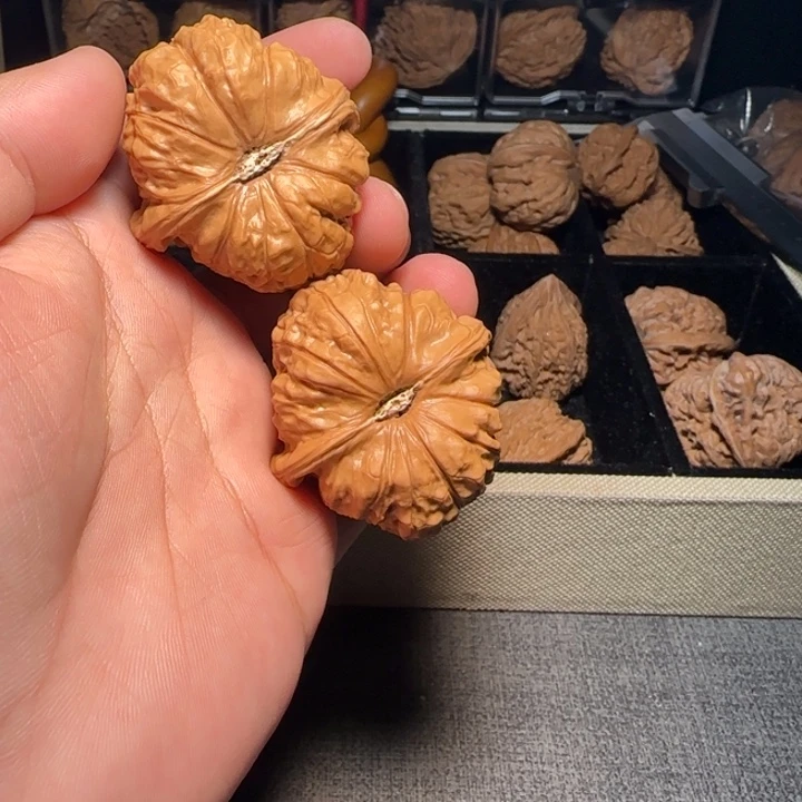 把件文玩核桃文玩核桃南瓜墩