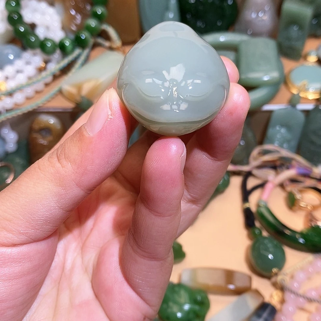 未镶嵌和田玉挂件