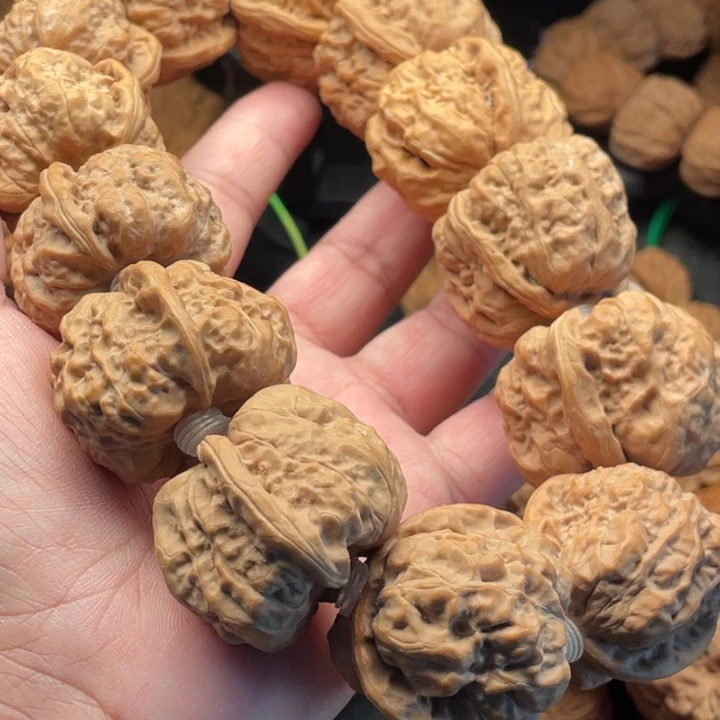 文玩核桃吊坠捧****籽5蛤蟆头