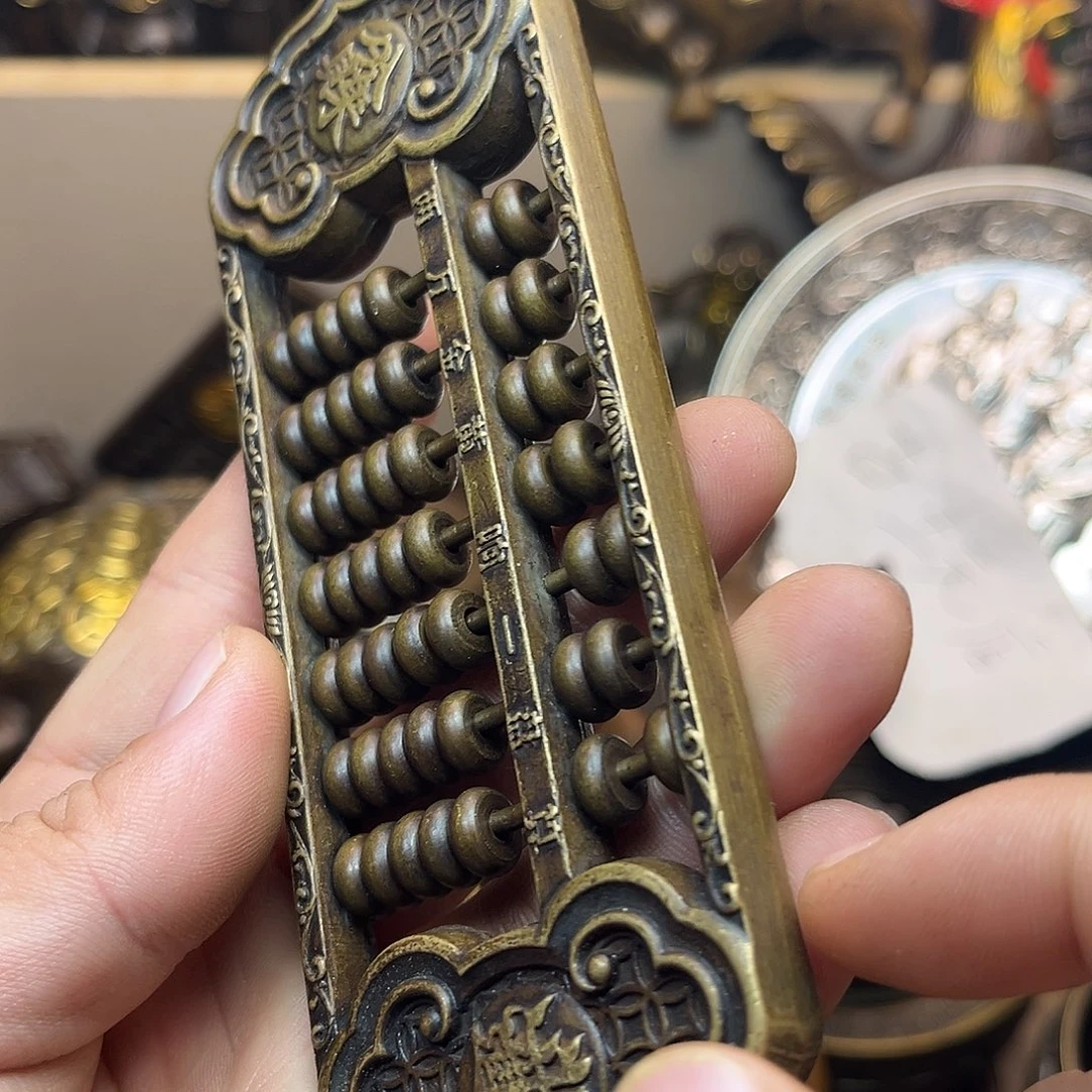 精美铜器工艺品等