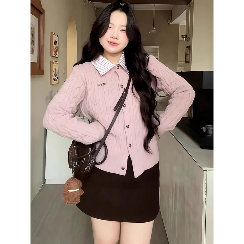 大码胖MM巨好看粉色翻领麻花针织开衫毛衣女秋冬新款显瘦百搭外套