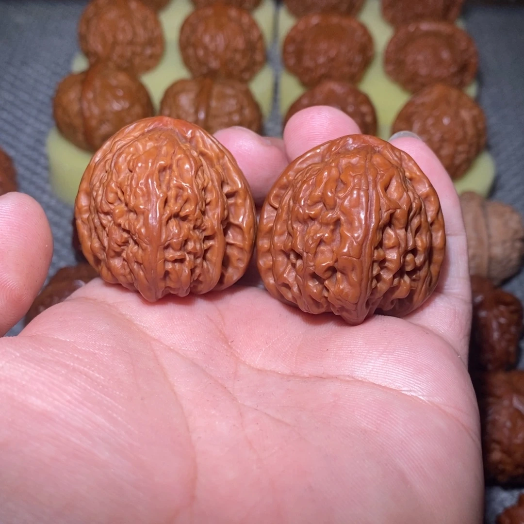 文玩核桃把件白狮子37