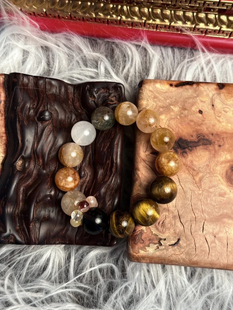 《金棕》黄胶花（米米）天然水晶手串 -c05