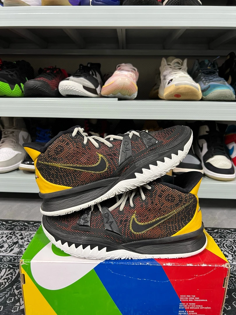 95新 maje 42码/欧文7外星人篮球鞋/二手正品