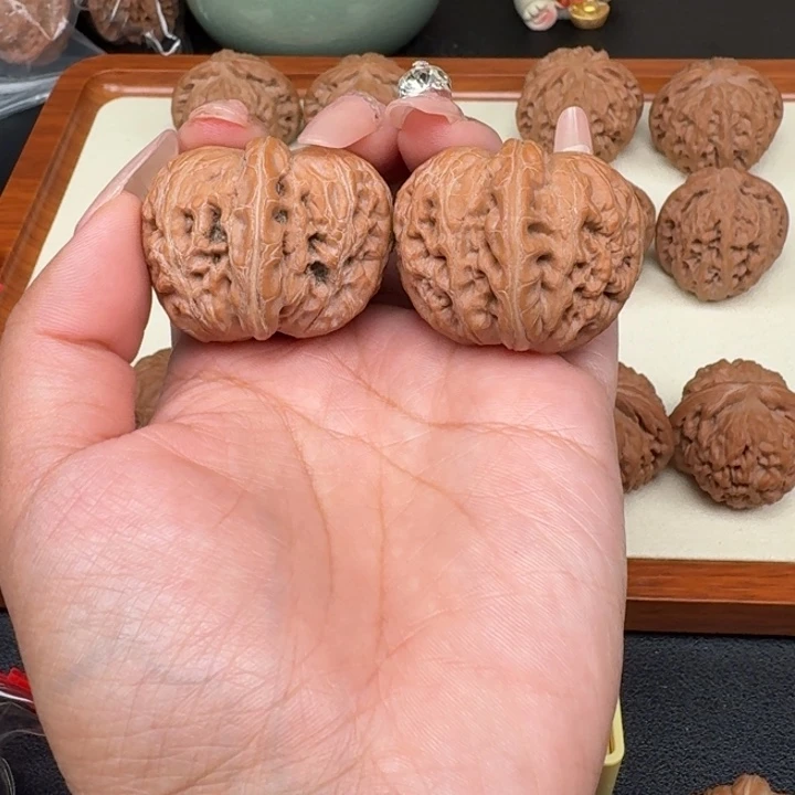 文玩核桃把件全品元宝39