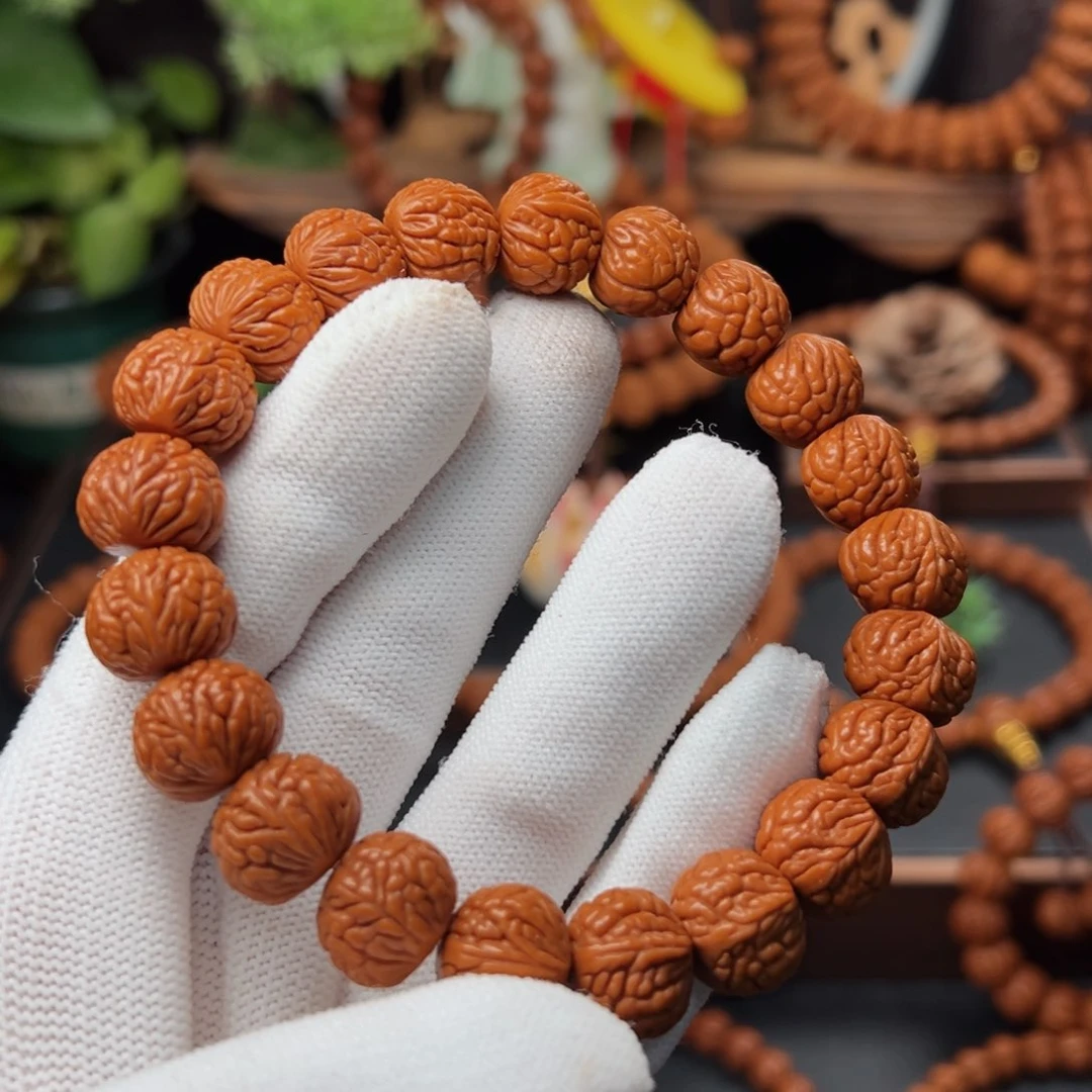 吊坠桃核初**阳1.7红皮荔枝手串