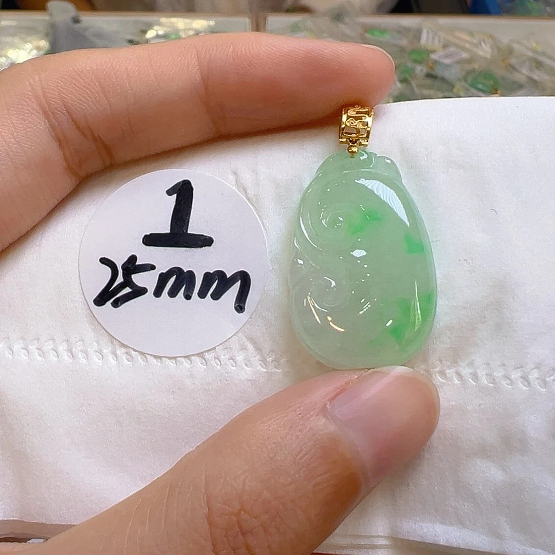 翡翠18K金镶嵌吊坠(不含链)翡翠