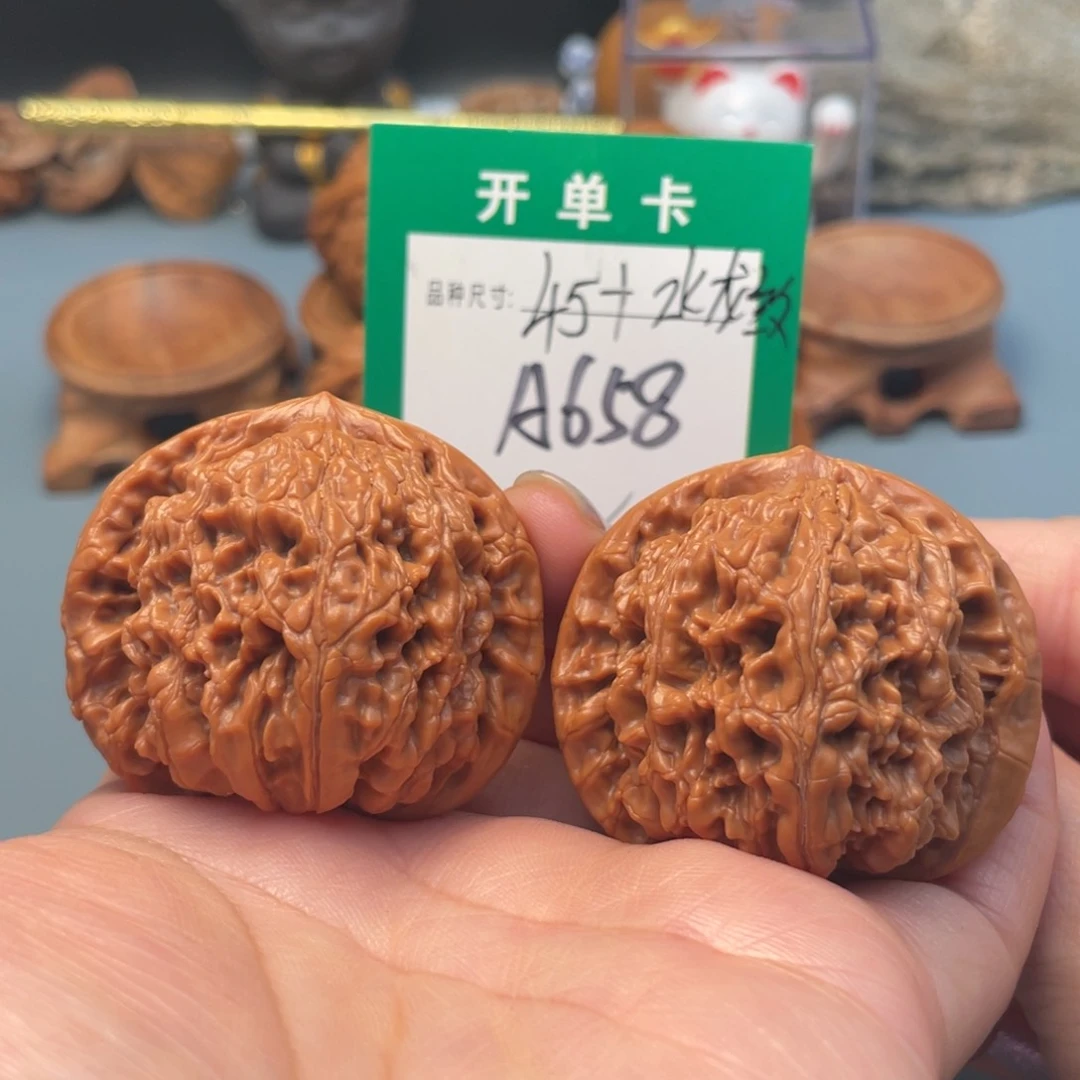 吊坠桃核文玩核桃