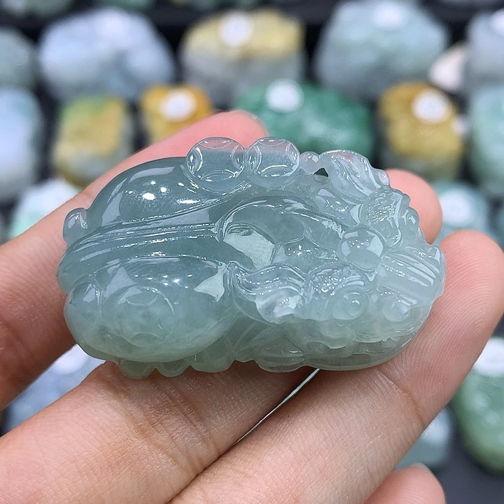 翡翠未镶嵌颈饰天然缅甸翡翠