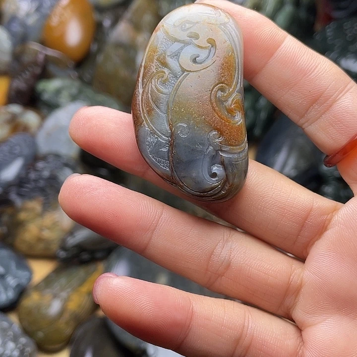 未镶嵌和田玉挂件