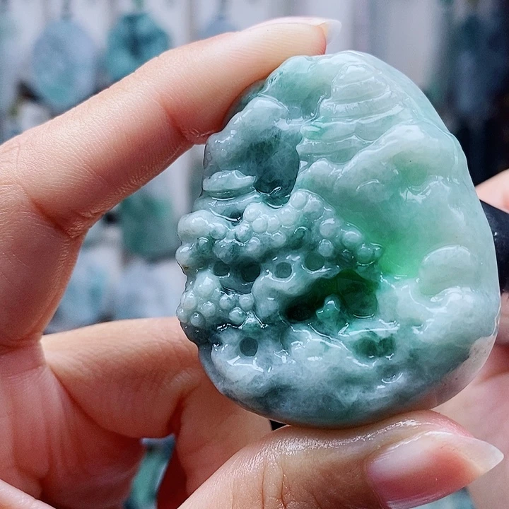 翡翠未镶嵌颈饰翡翠