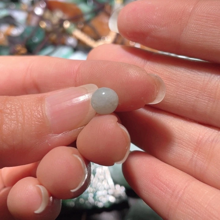 【闪购商品】翡翠颈饰未镶嵌用****9天然翡翠