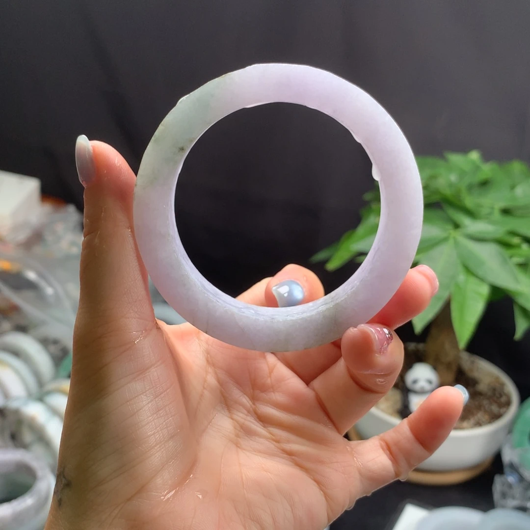 定制翡翠未镶嵌手镯