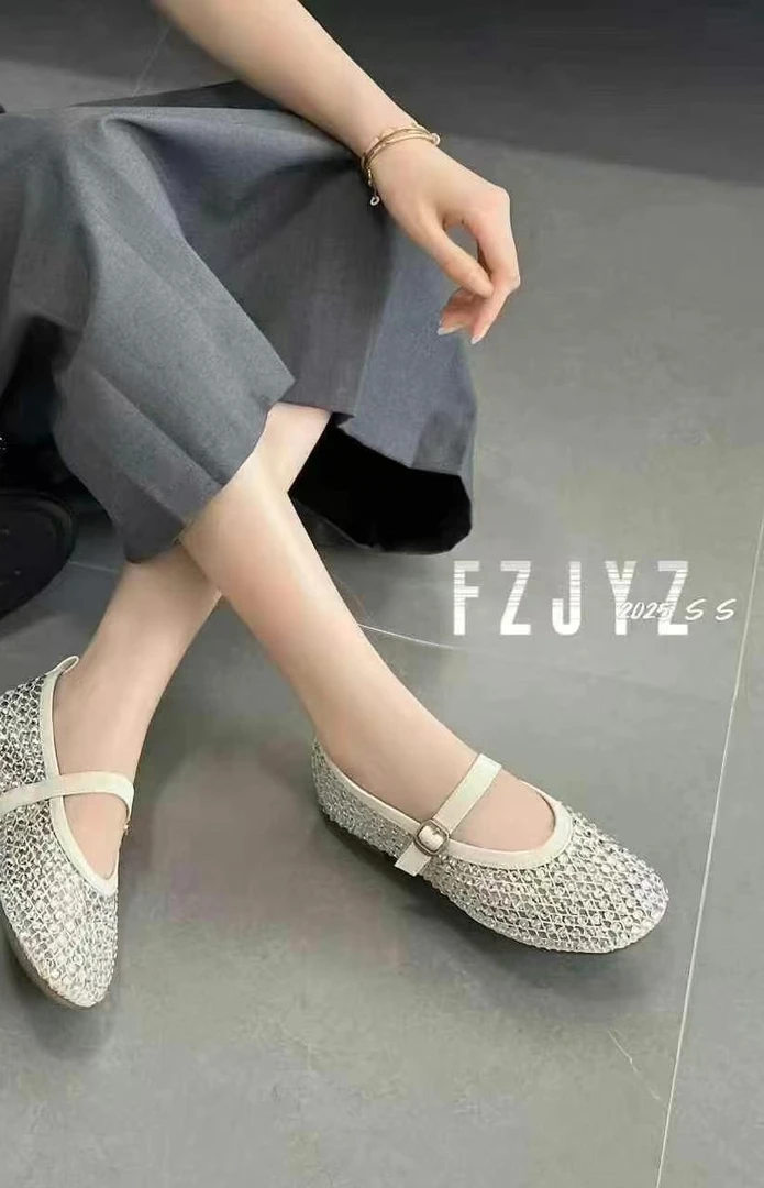 【华小姐】夏季新款时尚潮流圆头平底百搭透气小单鞋2629-3