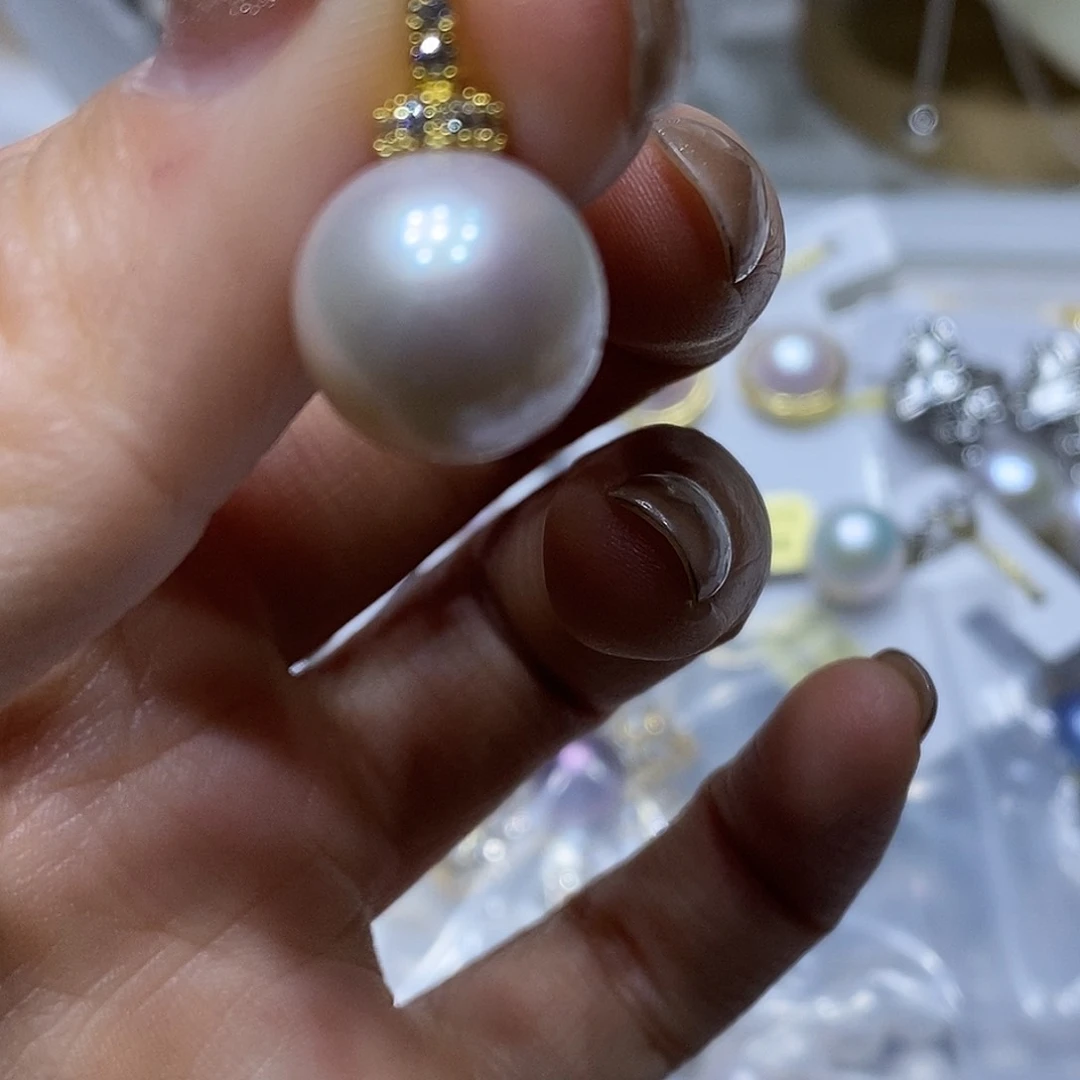 淡水珍珠吊坠未镶嵌