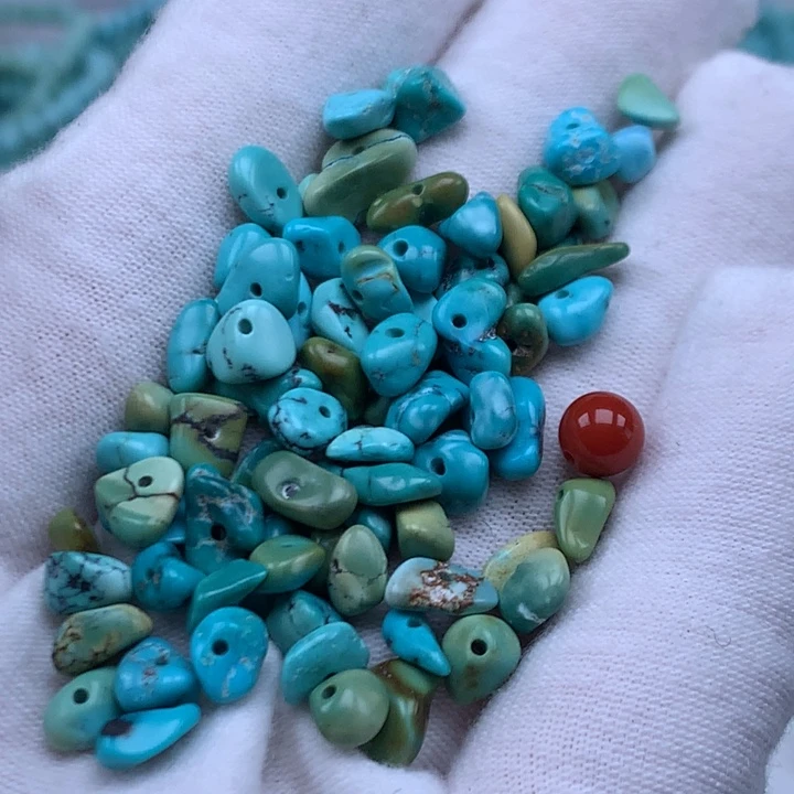 南红玛瑙未镶嵌珠宝奇石