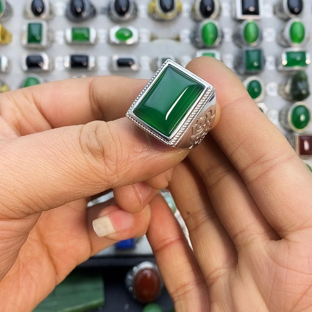 N****时尚休闲时尚大方