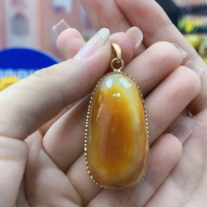 蜜蜡银S925镶嵌裸石吊坠