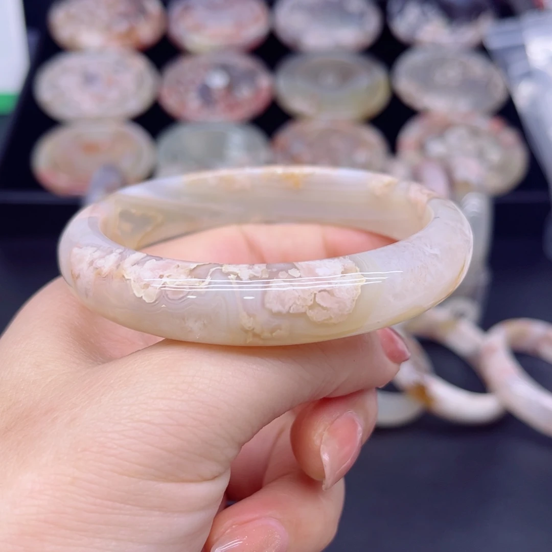 玛瑙/玉髓未镶嵌手镯63