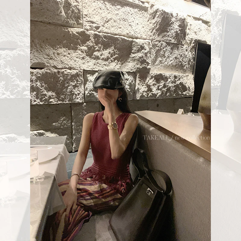 时髦精挚爱 灵动造型感chic 小众设计流苏针织背心 RH241024