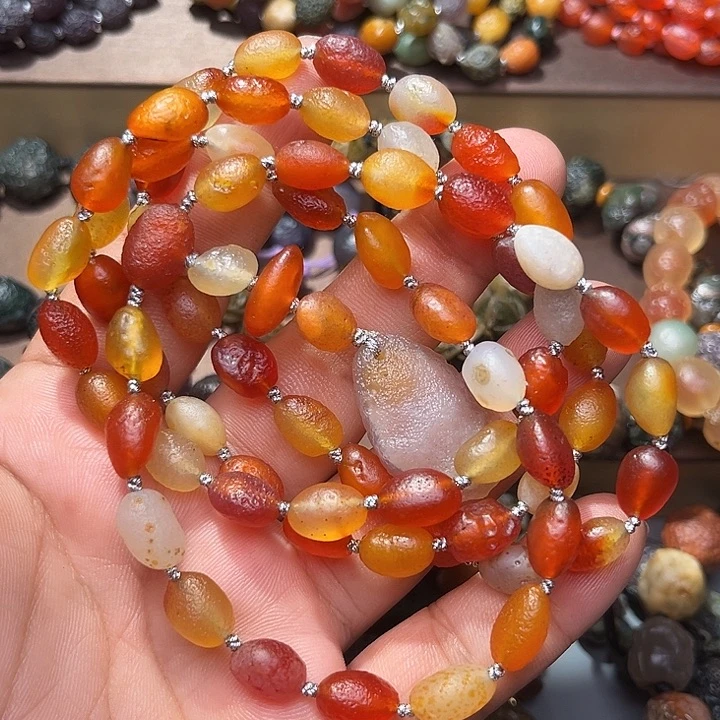 阿拉善彩玛瑙毛衣链