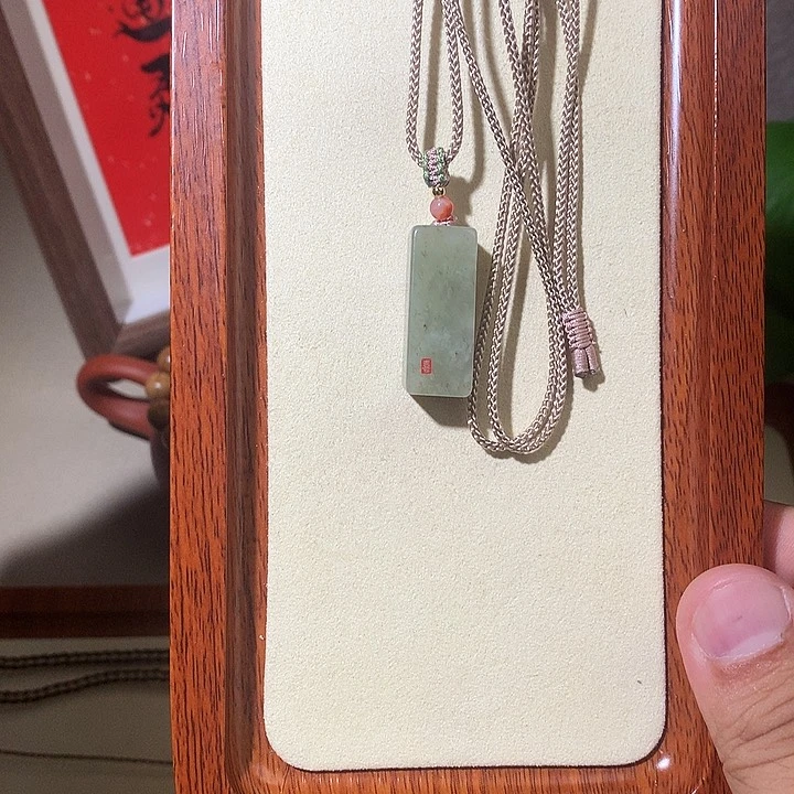 和田玉未镶嵌颈饰和田玉 050