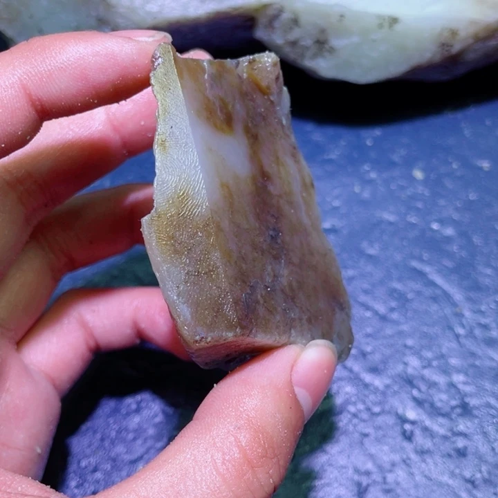 和田玉（糖玉）未镶嵌珠宝半成品