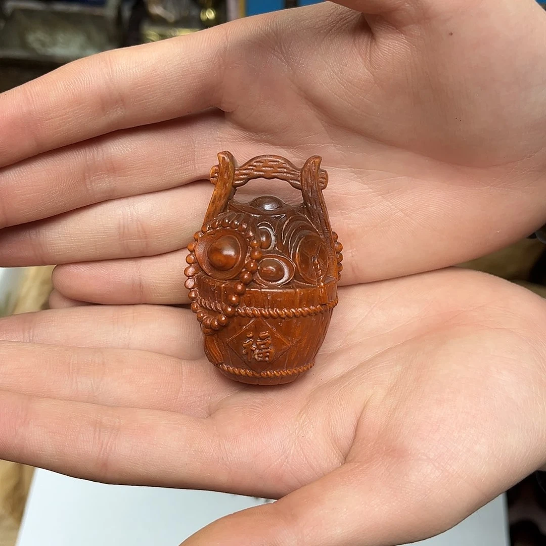 大叶紫檀（黑酸枝木类）