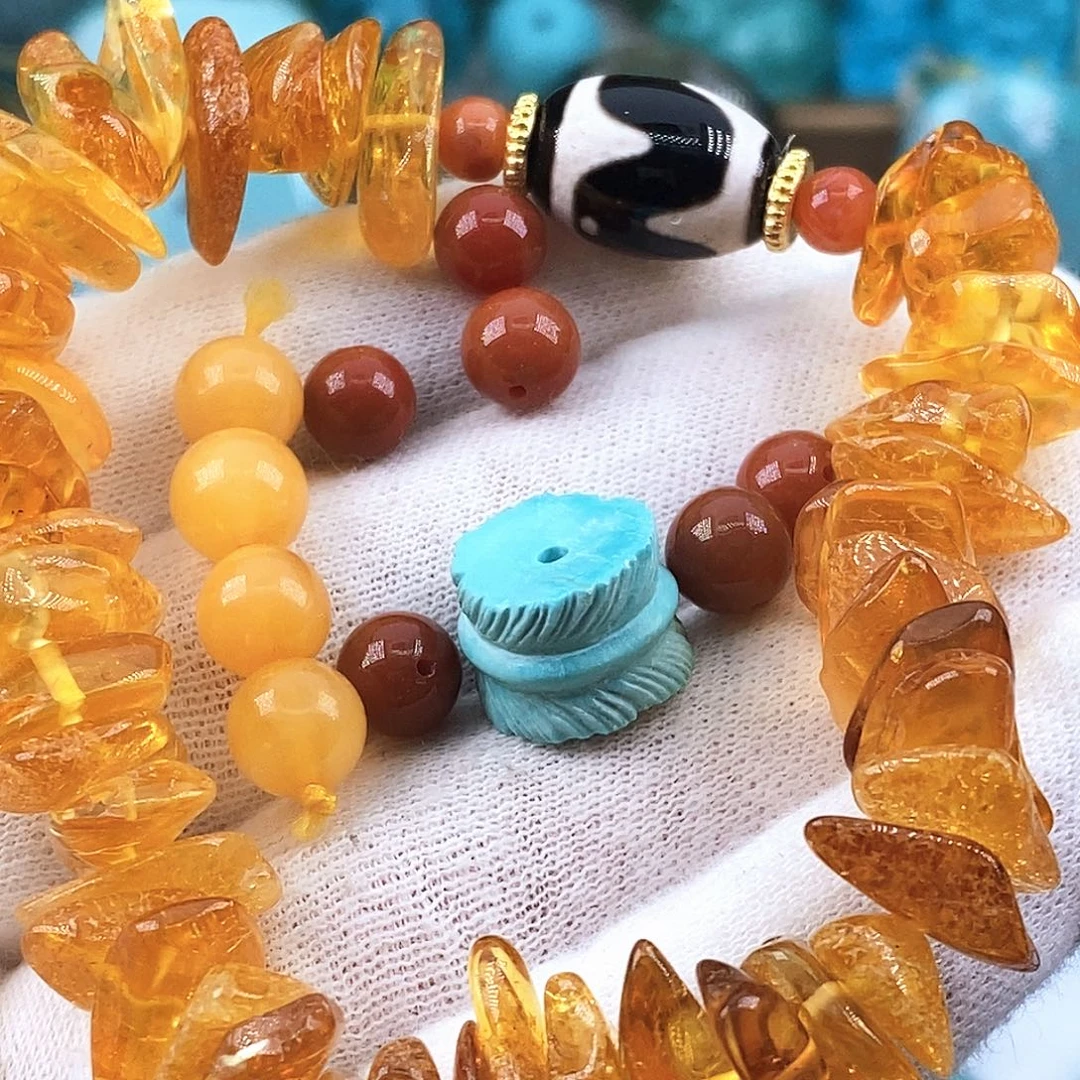 南红玛瑙未镶嵌珠宝奇石