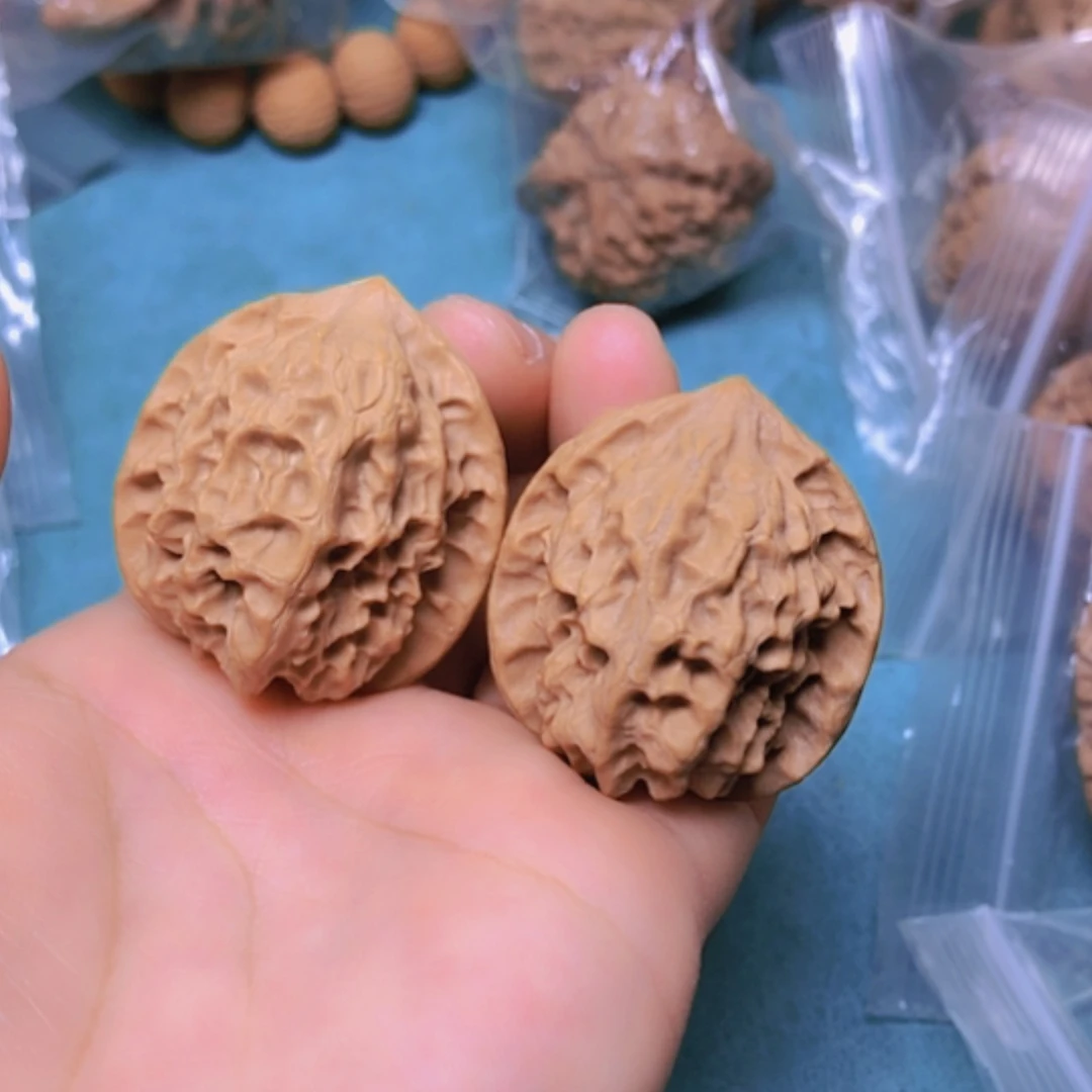【闪购商品】把件核桃35白蛇谷修尖