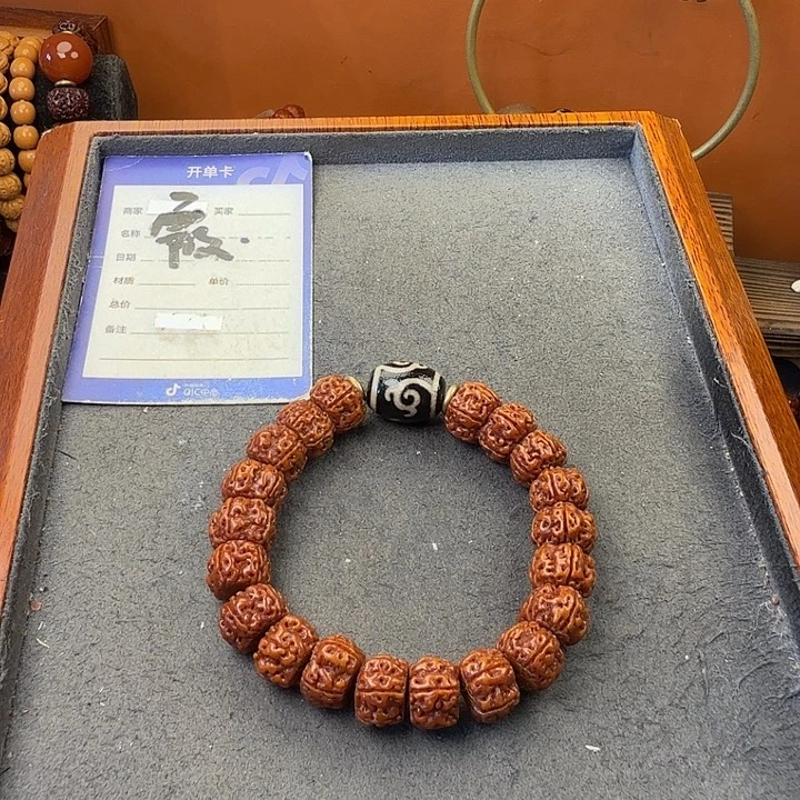 吊坠金刚菩提手串