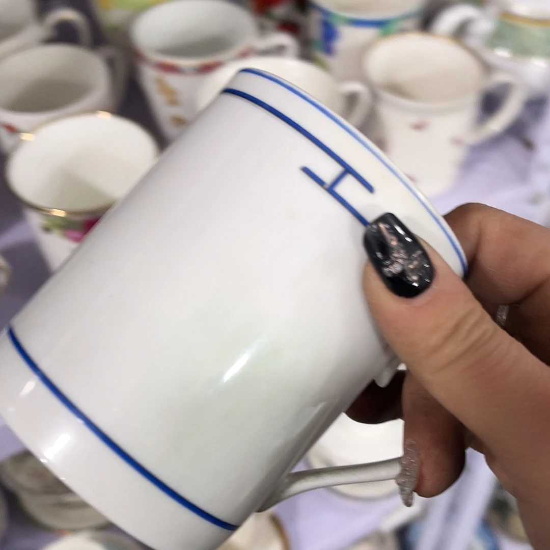 瓷片?*你也不要说对不起哦