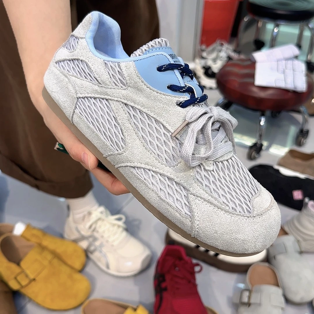 板鞋Y115灰色39码