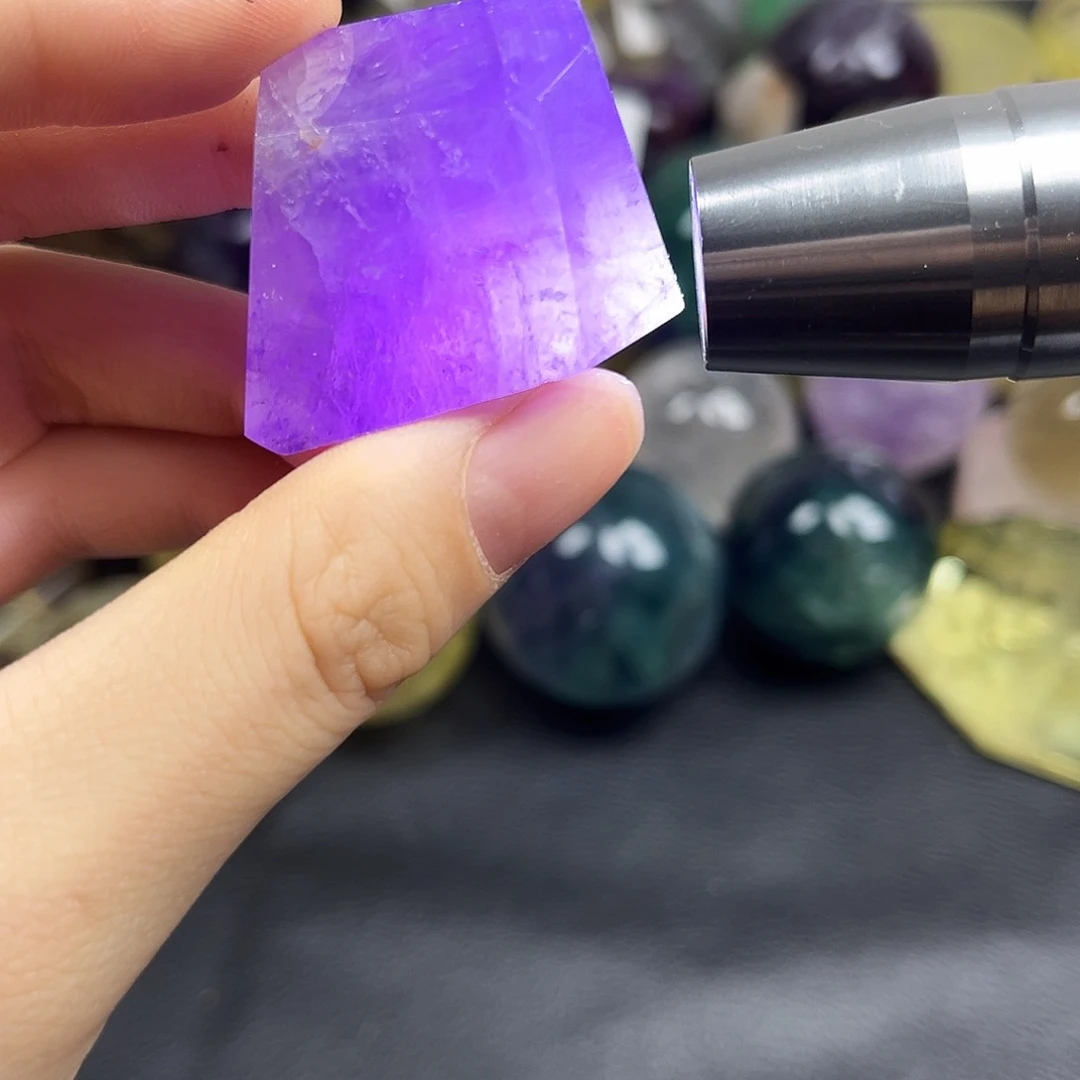 珠宝半成品未镶嵌紫晶396水晶石