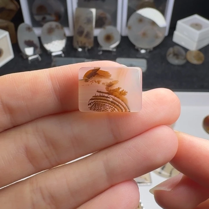 玛瑙/玉髓未镶嵌摆件