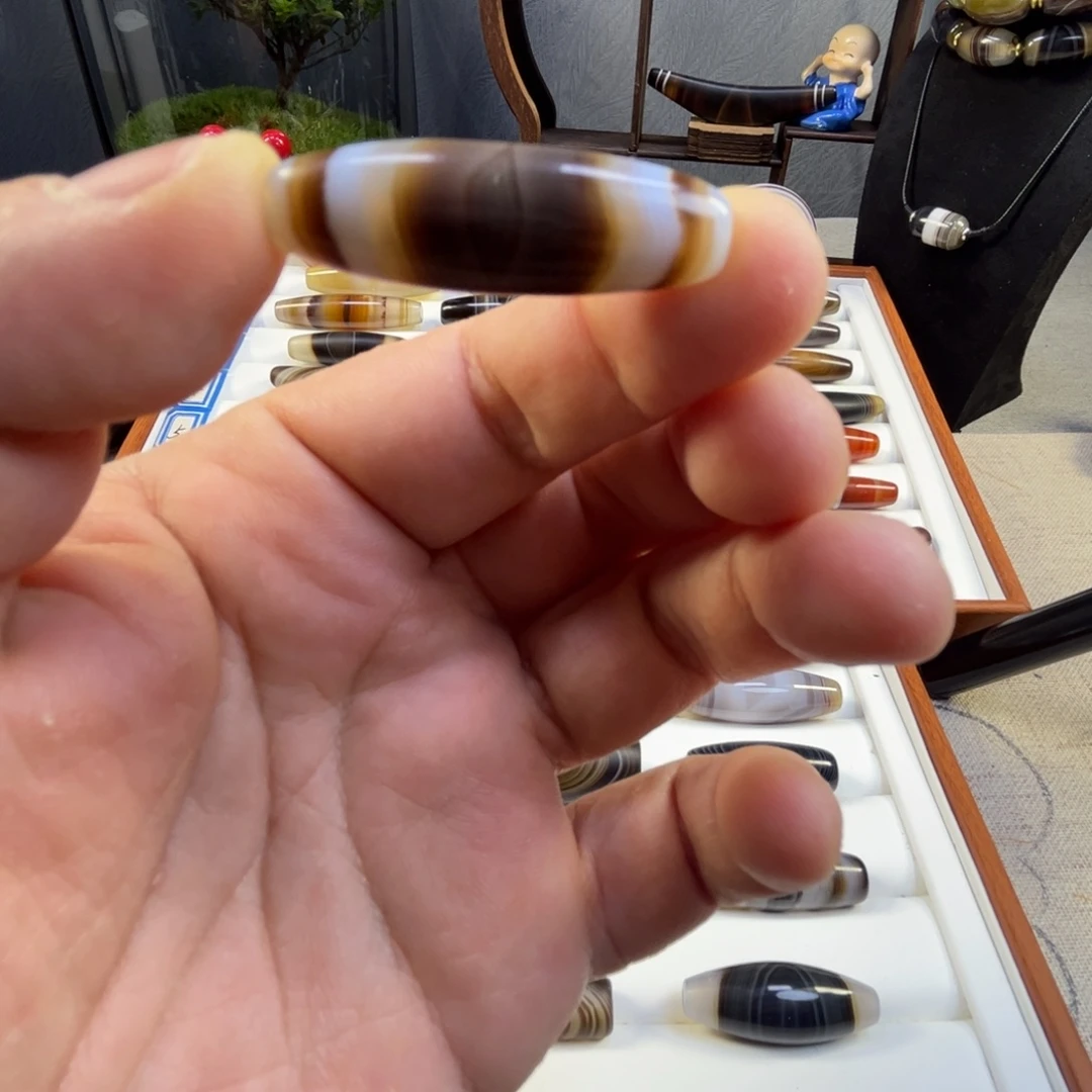 玛瑙/玉髓未镶嵌珠宝半成品