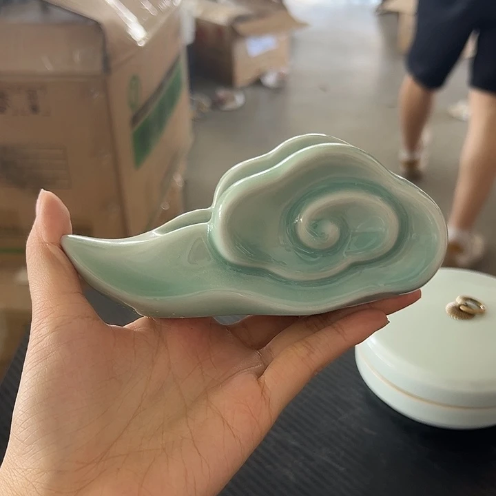 龙泉云间青瓷小米茶器