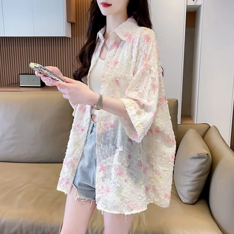 短袖防晒花衬衫女夏季新款韩版宽松百搭时尚大码女装薄款衬衣