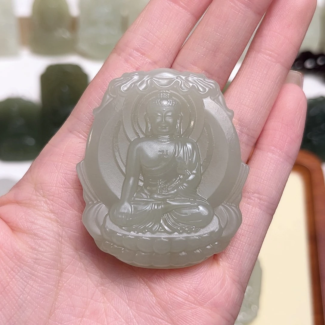 和田玉颈饰未镶嵌刘**爷